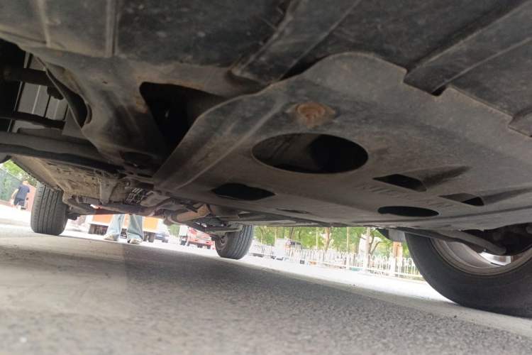 Used Nissan Qashqai 2011 2.0 XL Fire CVT 2WD Chassis Front