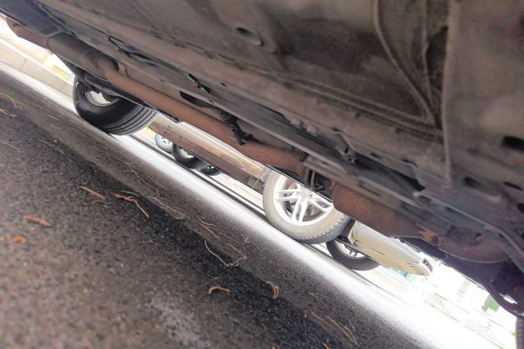 Used Nissan Qashqai 2011 2.0 XL Fire CVT 2WD Chassis Front Right