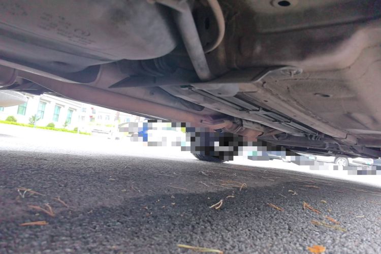 Used Nissan Qashqai 2011 2.0 XL Fire CVT 2WD Chassis Rear Right