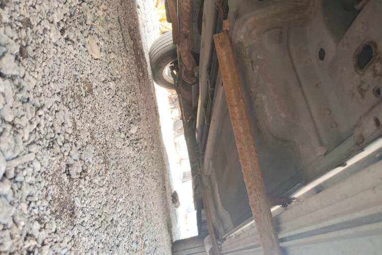 Used Nissan Qashqai 2011 2.0 XL Fire 6MT 2WD Chassis Rear Right