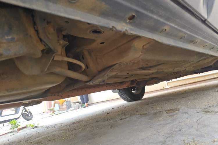 Used Nissan Qashqai 2011 2.0 XL Fire CVT 2WD Chassis Rear Right