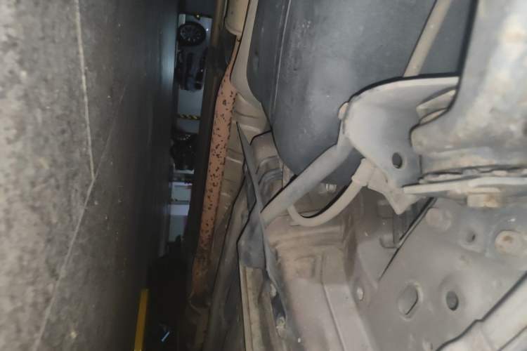 Used Nissan Qashqai 2011 2.0 XV Lea CVT 2WD Chassis Rear Right