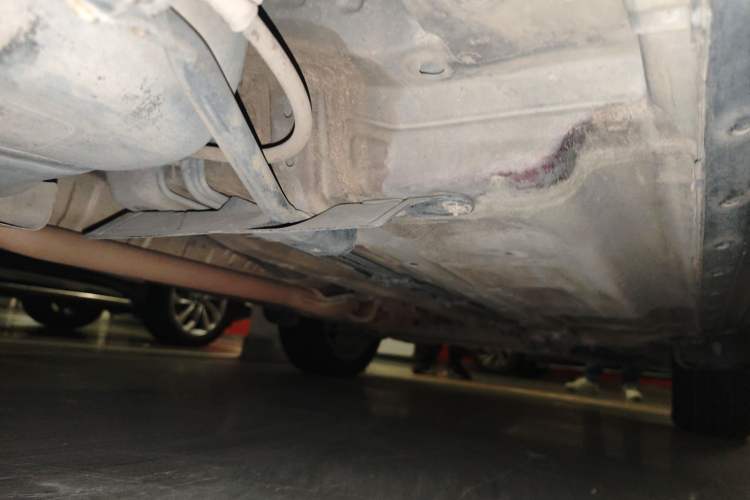 Used Nissan Qashqai 2011 2.0 XV Lea CVT 2WD Chassis Rear Right