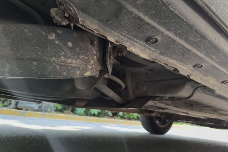 Used Nissan Qashqai 2011 2.0 XL Fire CVT 2WD Chassis Rear Right