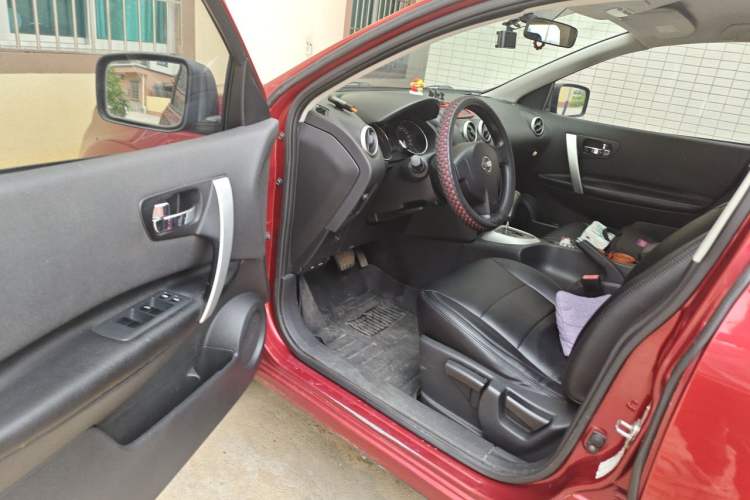 Used Nissan Qashqai 2011 2.0 XL Fire CVT 2WD Driver Seat