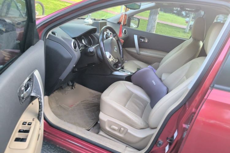Used Nissan Qashqai 2011 2.0 XV Lea CVT 2WD Driver Seat