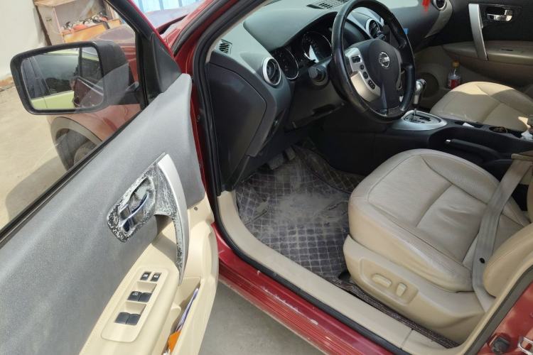 Used Nissan Qashqai 2011 2.0 XV Lea CVT 2WD Driver Seat