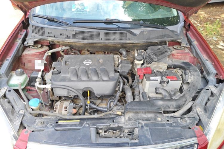 Used Nissan Qashqai 2011 2.0 XL Fire CVT 2WD Engine Bay