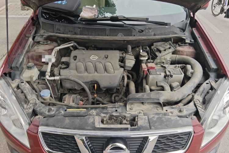 Used Nissan Qashqai 2011 2.0 XV Lea CVT 2WD Engine Bay