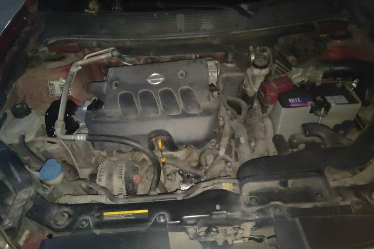 Used Nissan Qashqai 2011 2.0 XV Lea CVT 2WD Engine Bay