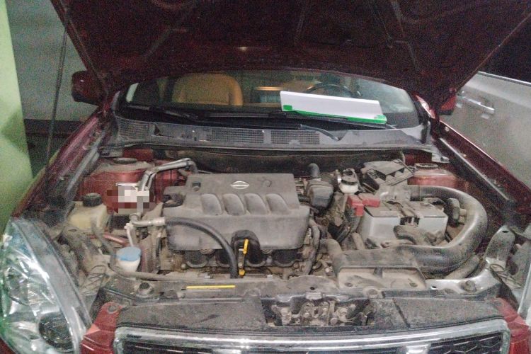Used Nissan Qashqai 2011 2.0 XV Lea CVT 2WD Engine Bay