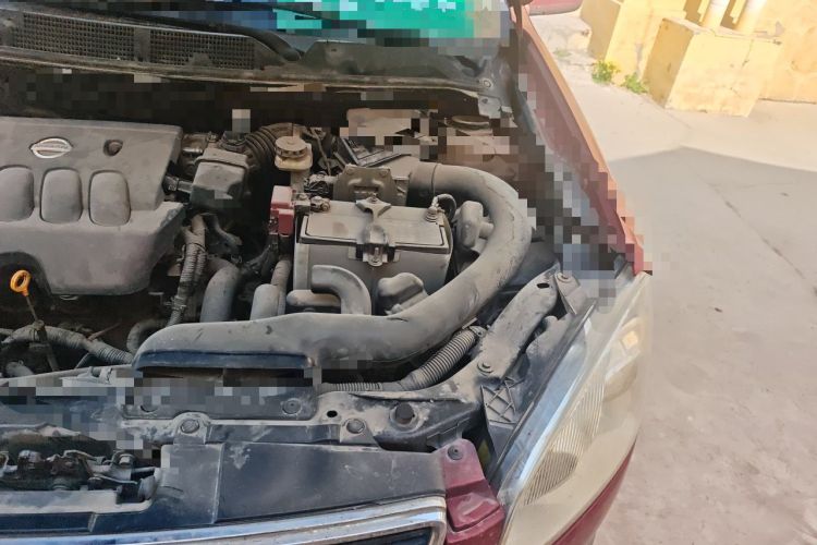 Used Nissan Qashqai 2011 2.0 XL Fire CVT 2WD Engine Bay Left