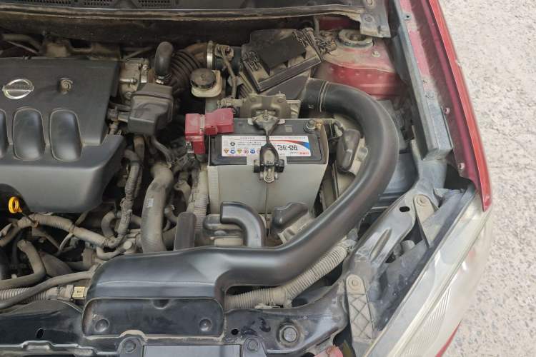 Used Nissan Qashqai 2011 2.0 XL Fire CVT 2WD Engine Bay Left