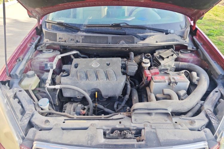 Used Nissan Qashqai 2011 2.0 XV Lea CVT 2WD Engine Bay