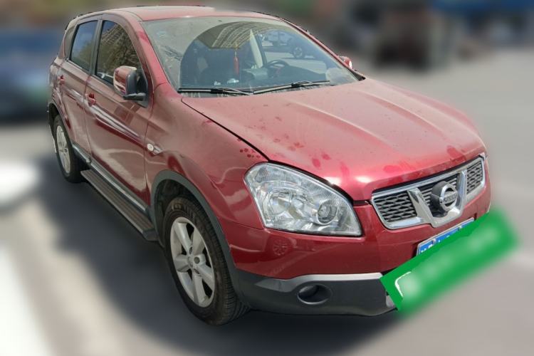 Used Nissan Qashqai 2011 2.0 XV Lea CVT 2WD Front Right 45 Deg