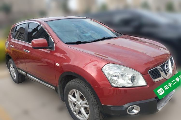 Used Nissan Qashqai 2011 2.0 XL Fire CVT 2WD Front Right 45 Deg