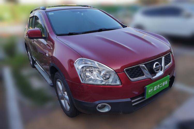 Used Nissan Qashqai 2011 2.0 XV Lea CVT 2WD Front Right 45 Deg