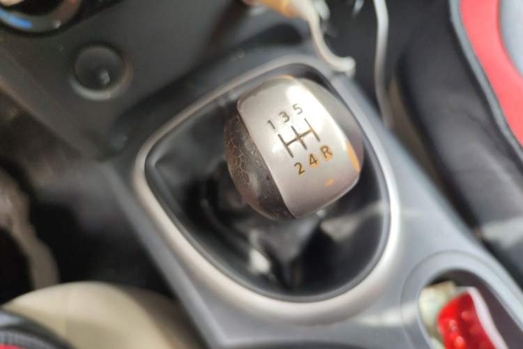 Used Nissan Qashqai 2011 1.6XE Wind 5MT 2WD Gear Lever