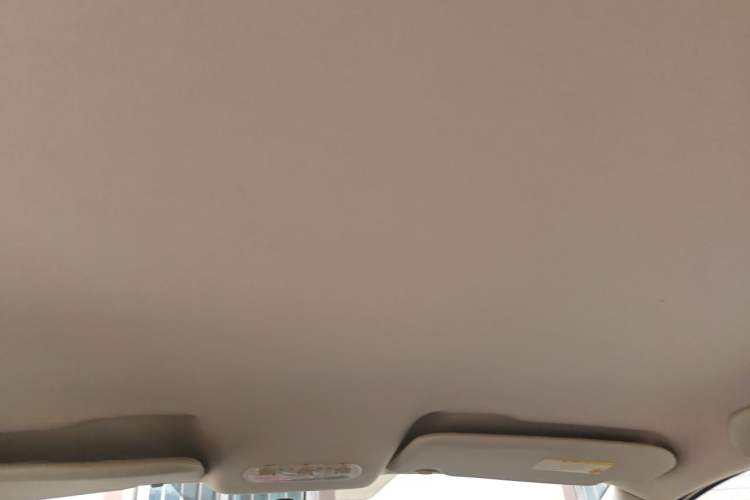 Used Nissan Qashqai 2011 2.0 XL Fire CVT 2WD Headliner