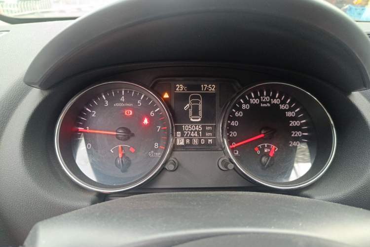 Used Nissan Qashqai 2011 2.0 XL Fire CVT 2WD Instrument Cluster