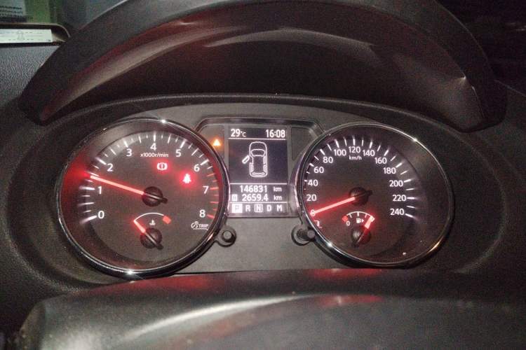 Used Nissan Qashqai 2011 2.0 XV Lea CVT 2WD Instrument Cluster