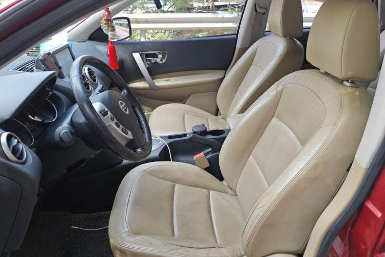 Used Nissan Qashqai 2011 2.0 XL Fire CVT 2WD Left Front Seat