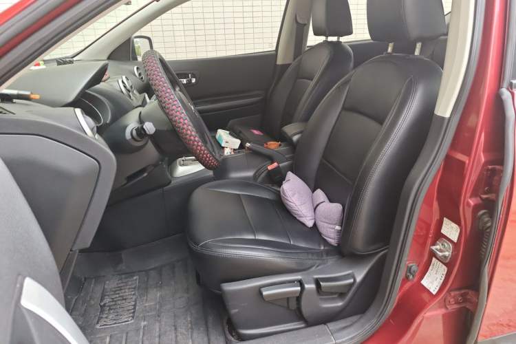 Used Nissan Qashqai 2011 2.0 XL Fire CVT 2WD Left Front Seat