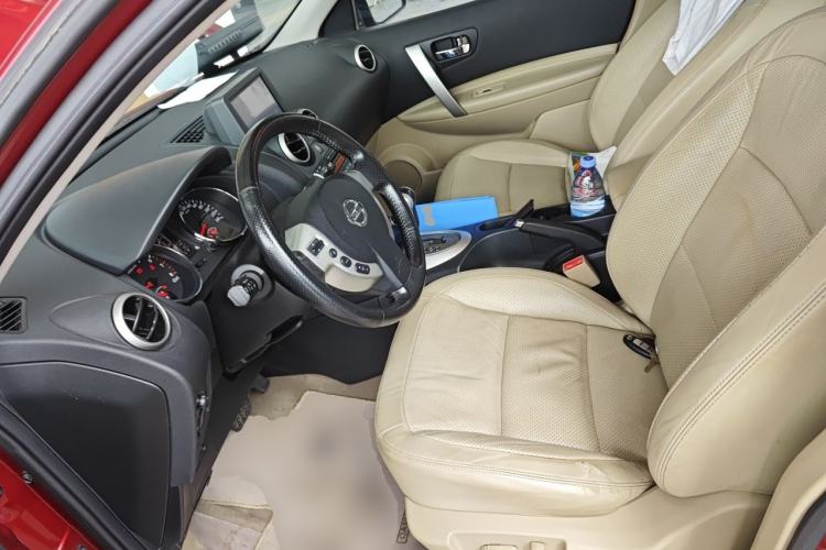 Used Nissan Qashqai 2011 2.0 XV Lea CVT 2WD Left Front Seat