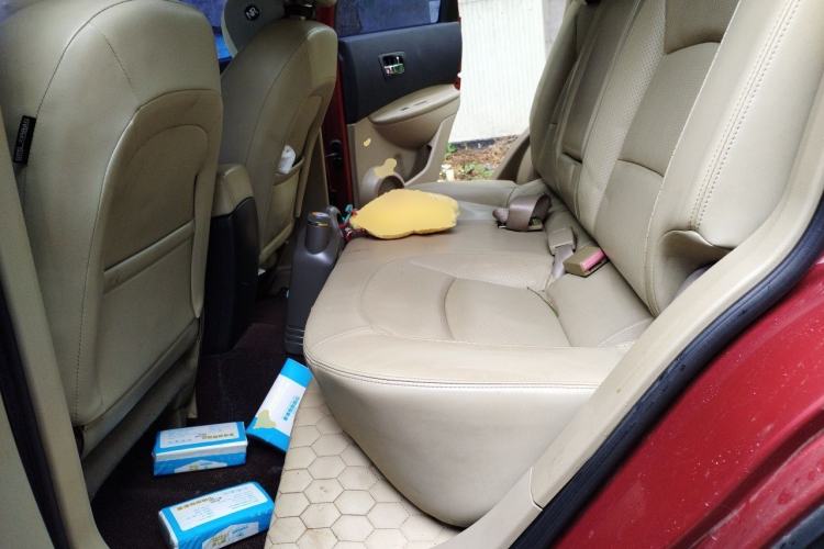 Used Nissan Qashqai 2011 2.0 XV Lea CVT 2WD Left Rear Seat