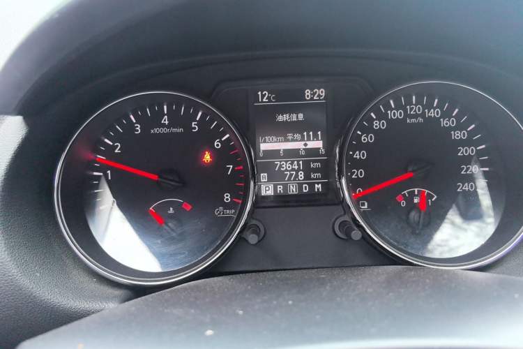 Used Nissan Qashqai 2011 2.0 XL Fire CVT 2WD Odometer Close Up