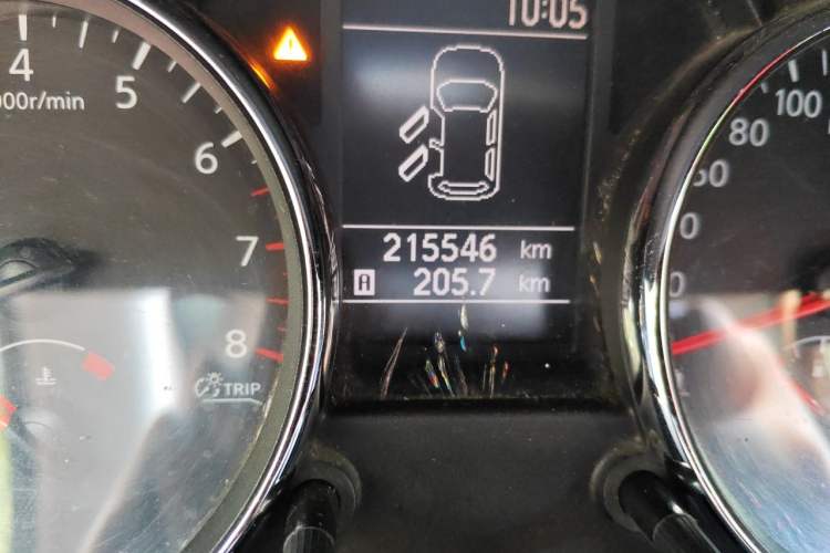 Used Nissan Qashqai 2011 2.0 XL Fire CVT 2WD Odometer Close Up