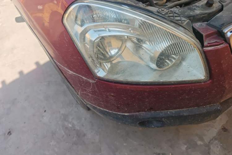 Used Nissan Qashqai 2011 2.0 XL Fire CVT 2WD Right Front Headlight