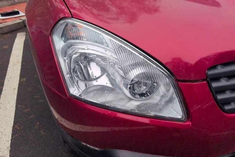 Used Nissan Qashqai 2011 2.0 XL Fire CVT 2WD Right Front Headlight