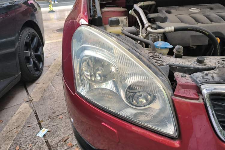 Used Nissan Qashqai 2011 2.0 XV Dragon CVT 4WD Right Front Headlight