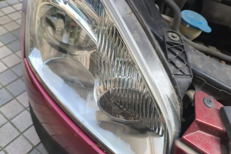 Used Nissan Qashqai 2011 2.0 XL Fire CVT 2WD Right Front Headlight