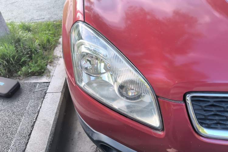 Used Nissan Qashqai 2011 2.0 XV Lea CVT 2WD Right Front Headlight