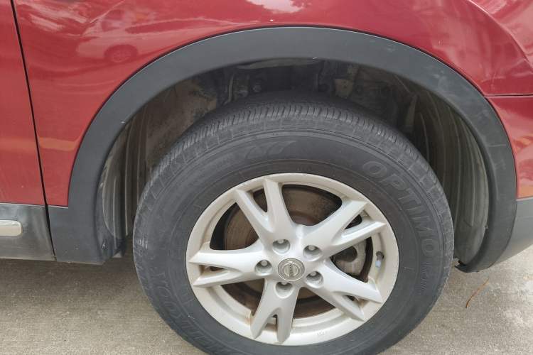 Used Nissan Qashqai 2011 2.0 XL Fire CVT 2WD Right Front Wheel Hub