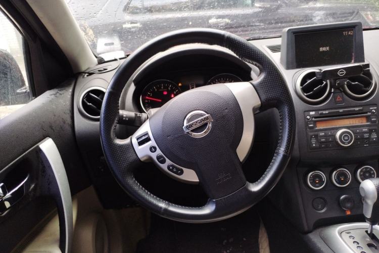 Used Nissan Qashqai 2011 2.0 XV Lea CVT 2WD Steering Wheel