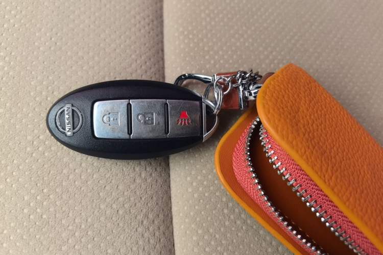 Used Nissan Qashqai 2011 2.0 XL Fire CVT 2WD Vehicle Key