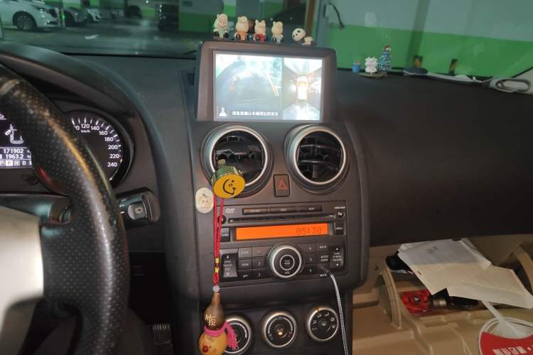Used Nissan Qashqai 2011 2.0 XV Lea CVT 2WD Audio And AC Panel