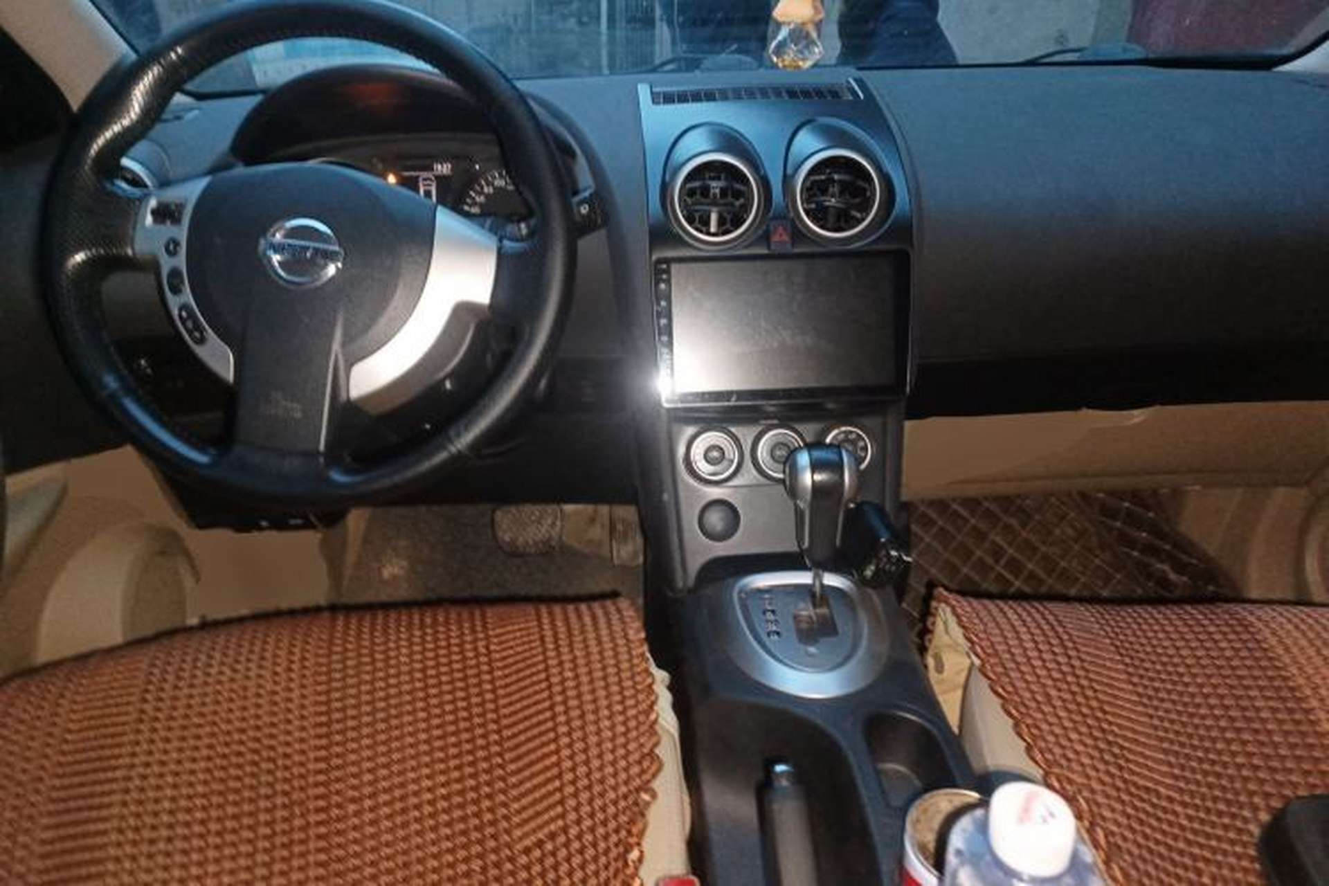 Used Nissan Qashqai 2011 2.0 XV Lea CVT 2WD Center Console