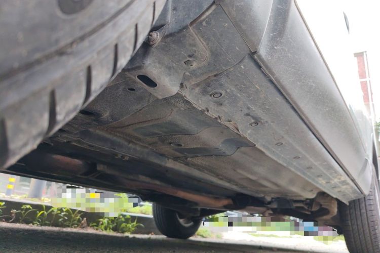 Used Nissan Qashqai 2011 2.0 XL Fire CVT 2WD Chassis Front Left