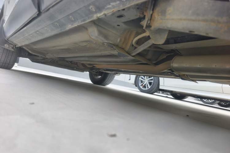 Used Nissan Qashqai 2011 2.0 XL Fire CVT 2WD Chassis Rear Left