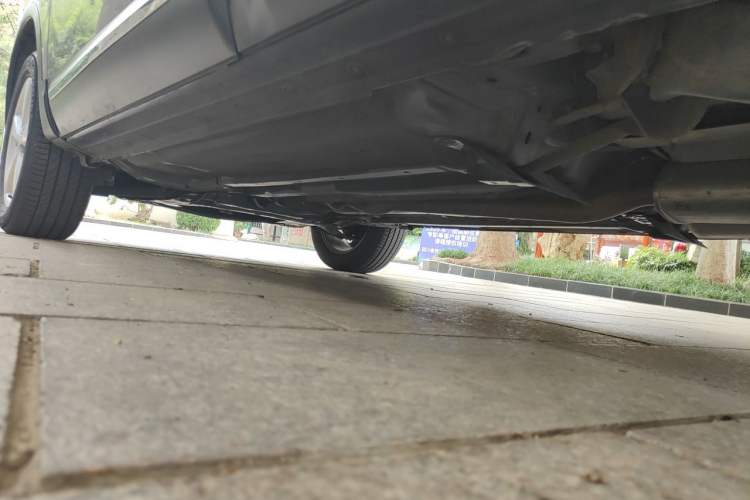 Used Nissan Qashqai 2011 2.0 XV Lea CVT 2WD Chassis Rear Left