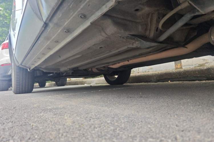 Used Nissan Qashqai 2011 2.0 XV Lea CVT 2WD Chassis Rear Left
