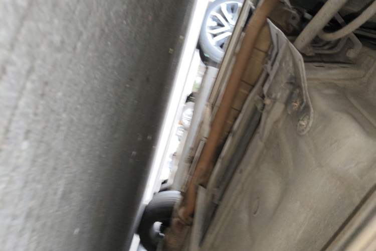 Used Nissan Qashqai 2011 2.0 XL Fire 6MT 2WD Chassis Rear Right