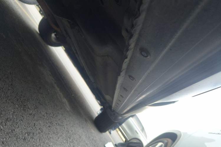 Used Nissan Qashqai 2011 2.0 XL Fire 6MT 2WD Chassis Rear Right