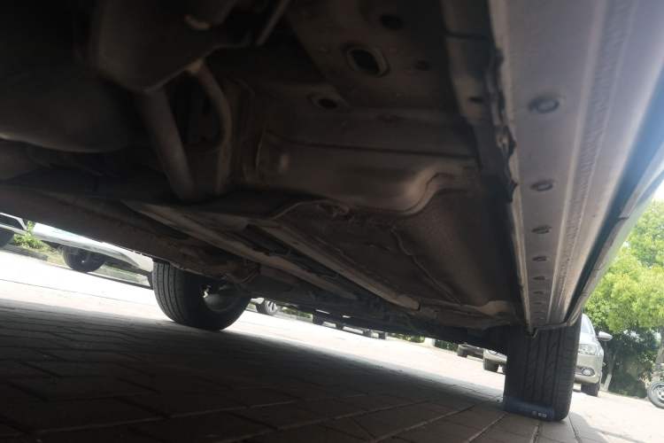 Used Nissan Qashqai 2011 2.0 XV Lea CVT 2WD Chassis Rear Right