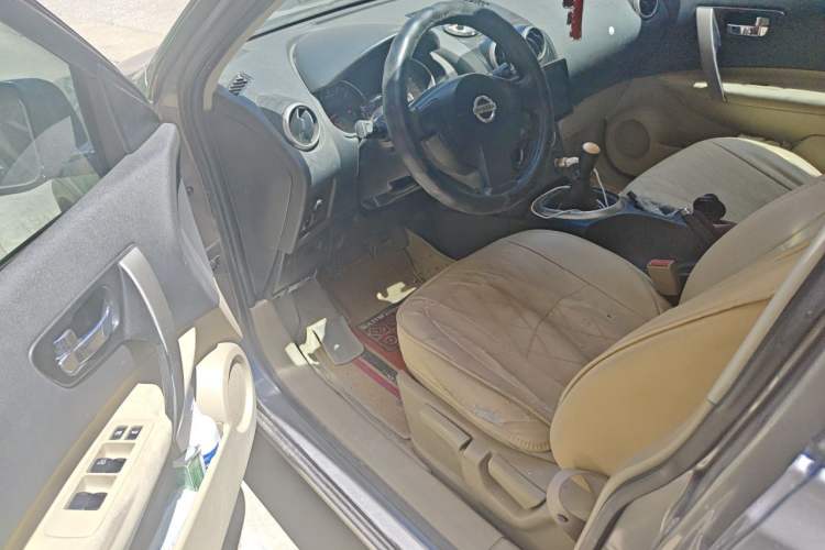 Used Nissan Qashqai 2011 2.0 XL Fire 6MT 2WD Driver Seat