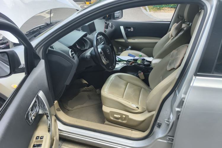 Used Nissan Qashqai 2011 2.0 XV Lea CVT 2WD Driver Seat